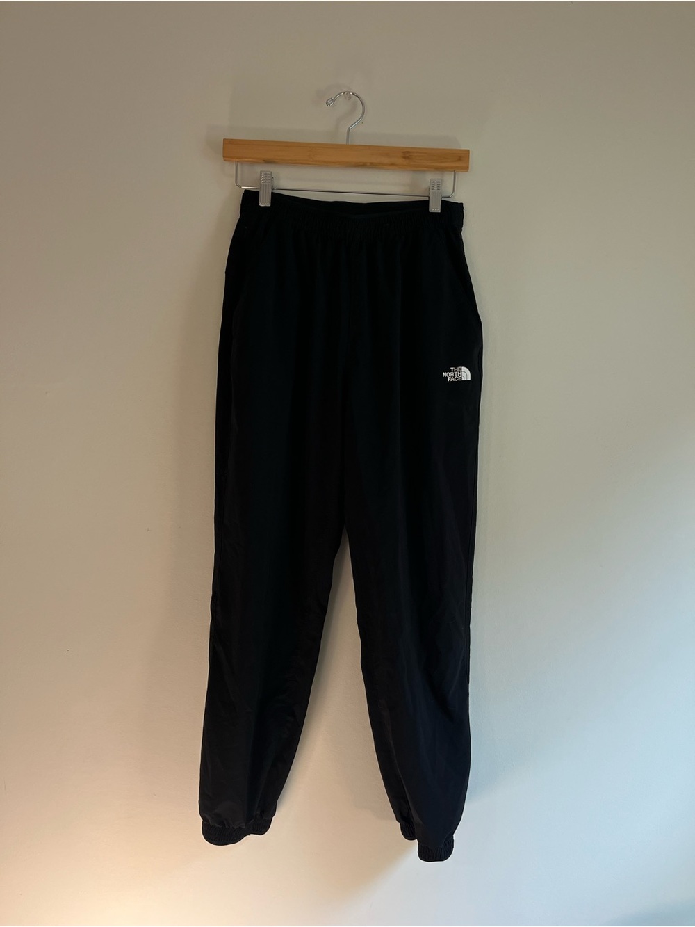 The North Face Women’s Black FlashDry-XD Jogger Pants NWOT Hardly Worn Size S